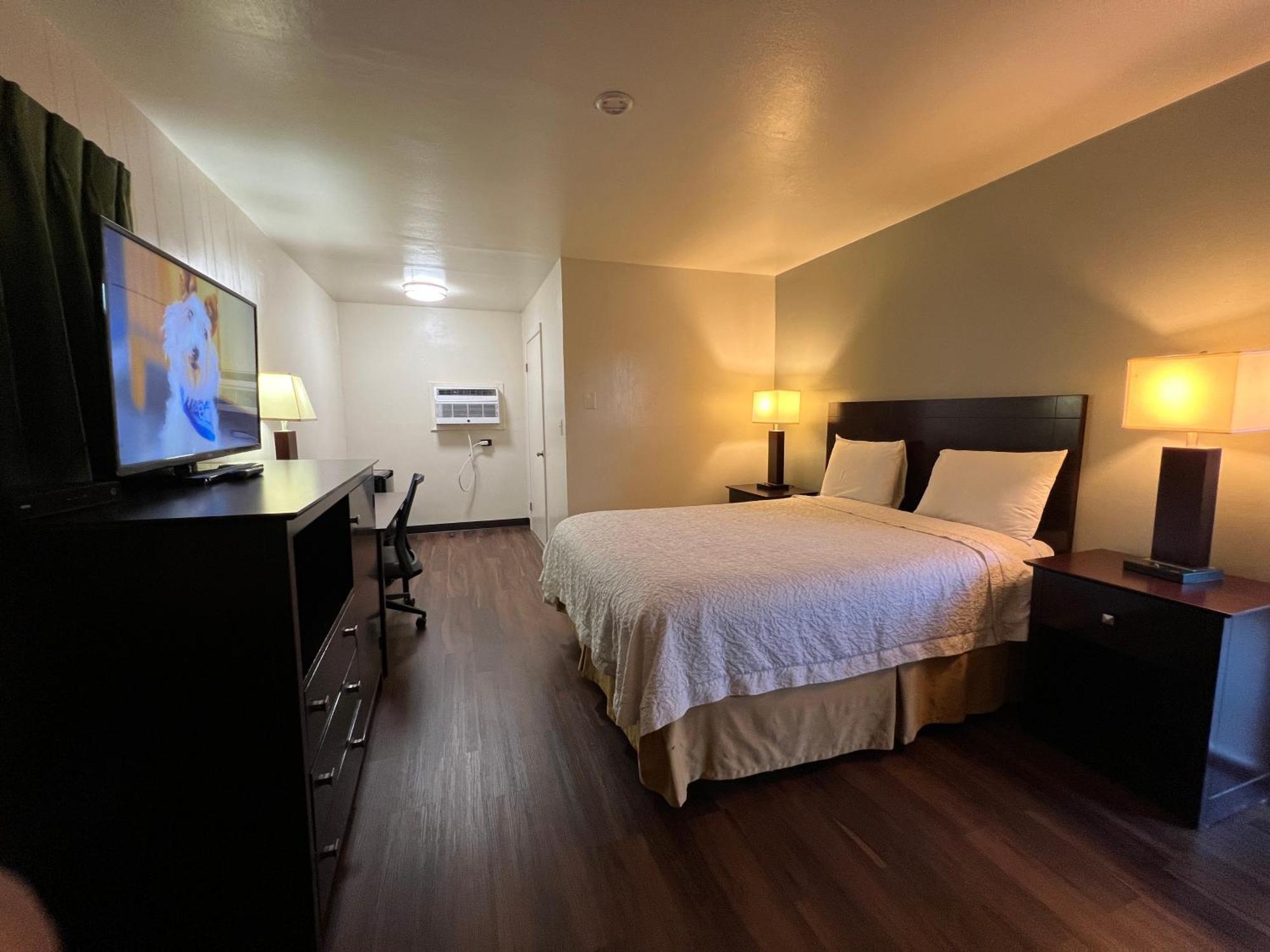 Riverside Motel Vancouver Exterior photo
