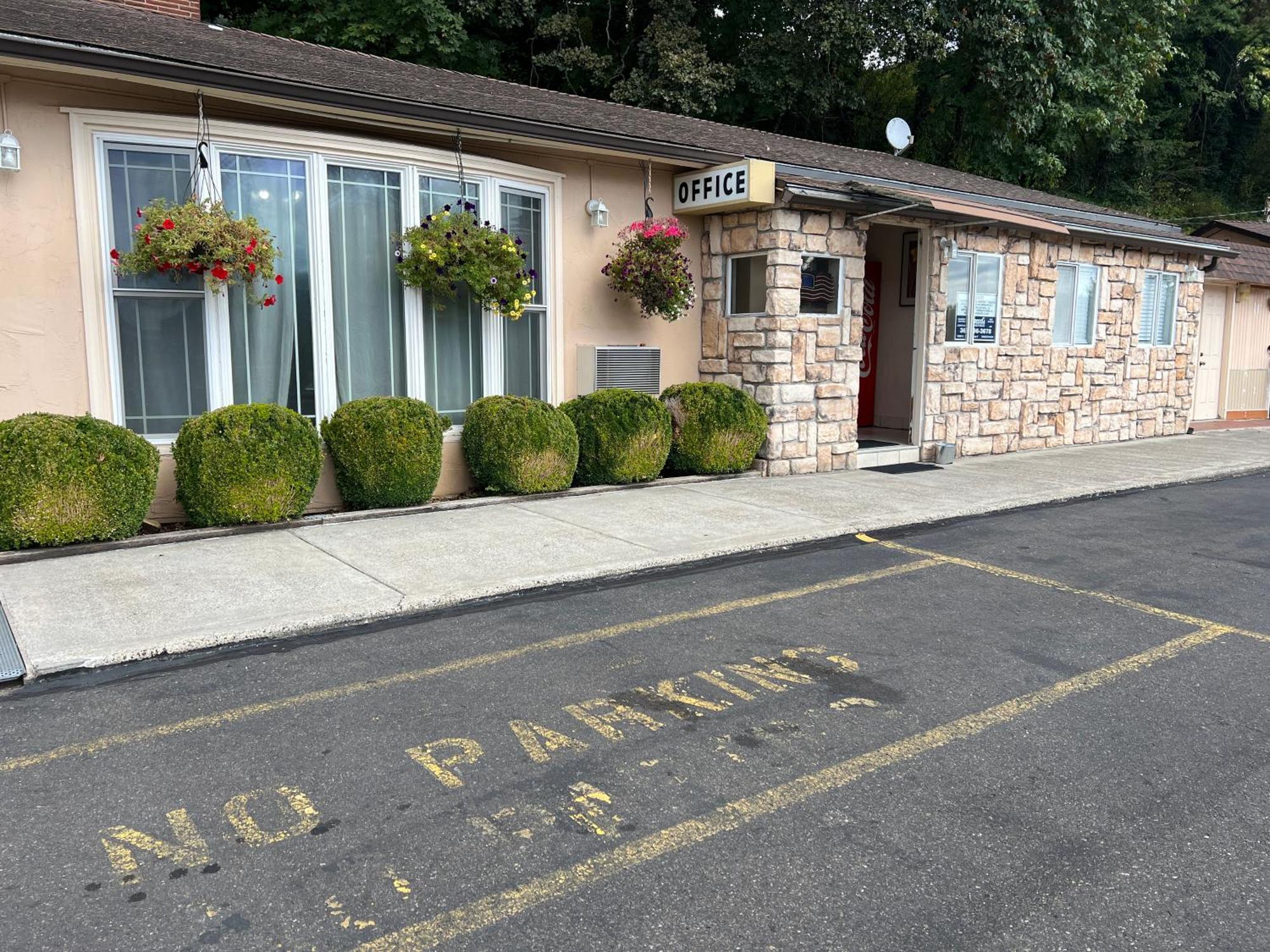 Riverside Motel Vancouver Exterior photo